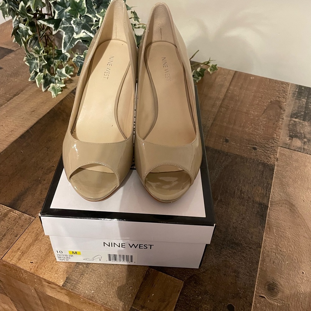 Nine West bone patent leather peep toe heels